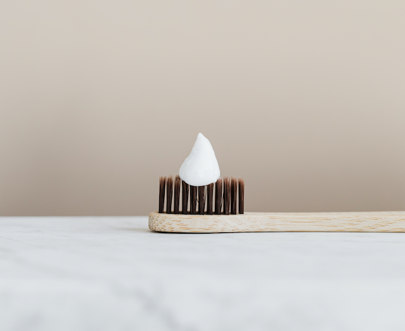 Comment choisir son dentifrice naturel